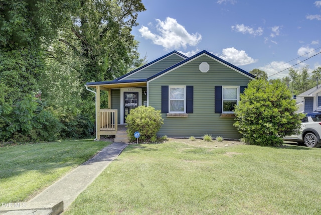 1321 Pineola Ave, Kingsport, TN 37664 - view of front of home featuring a front lawn and covered porch