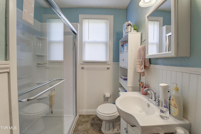 1321 Pineola Ave, Kingsport, TN 37664 - full bathroom with toilet, a stall shower, a wainscoted wall, and vanity