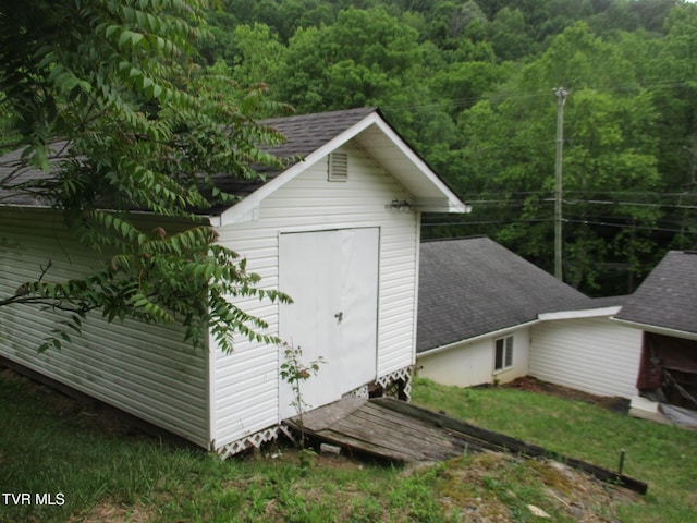 19374 Benhams Rd, Bristol, VA 24202 - view of shed with a wooded view