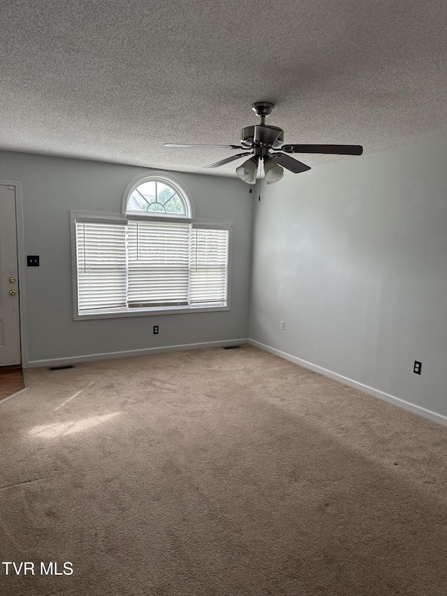 225 Amanda Ln Unit 8, Bristol, TN 37620 - photo 15