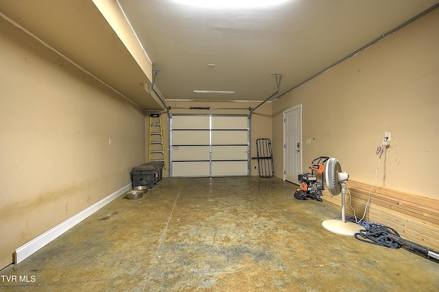 133 Christopher Way, Blountville, TN 37617 - garage with baseboards