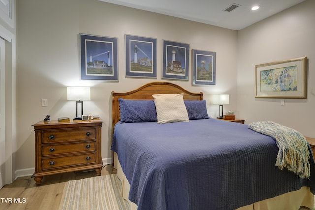 111 Jd Whitehead Rd, Roan Mountain, TN 37687 - bedroom with wood finished floors and recessed lighting