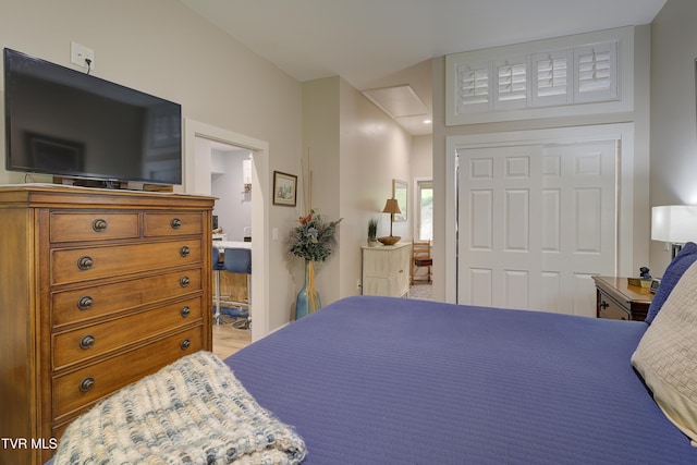 111 Jd Whitehead Rd, Roan Mountain, TN 37687 - bedroom featuring a closet and connected bathroom