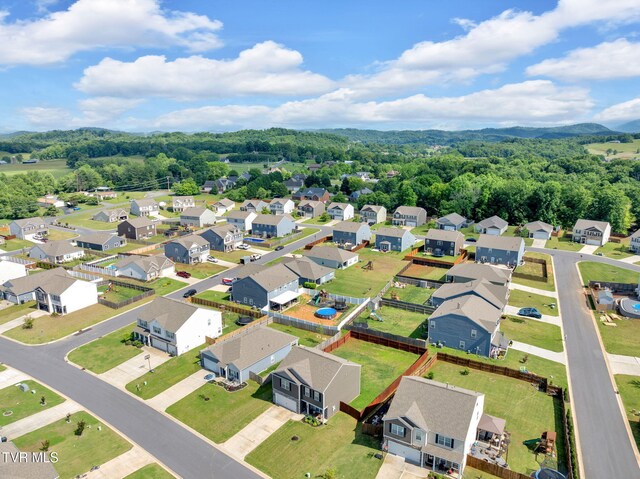 2281 Egret Ln, Piney Flats, TN 37686