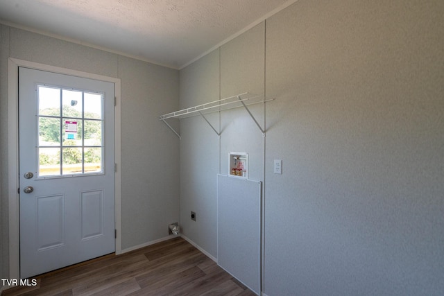 255 Piney Grove Rd, Greeneville, TN 37743 - laundry area featuring washer hookup, wood finished floors, electric dryer hookup, and baseboards