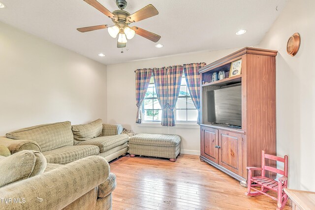 12350 Reedy Creek Rd, Bristol, VA 24202 - living room with light wood finished floors, ceiling fan, recessed lighting, and baseboards
