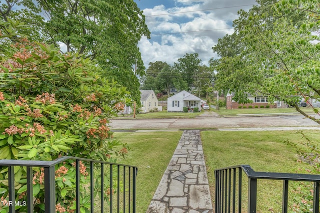 2210 Bruce St, Kingsport, TN 37664 - photo 4