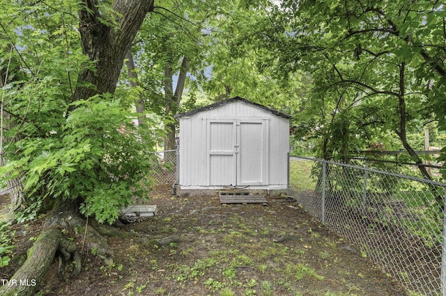 115 W Poplar St, Johnson City, TN 37604 - view of shed