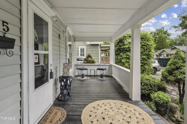 115 W Poplar St, Johnson City, TN 37604 - view of wooden porch