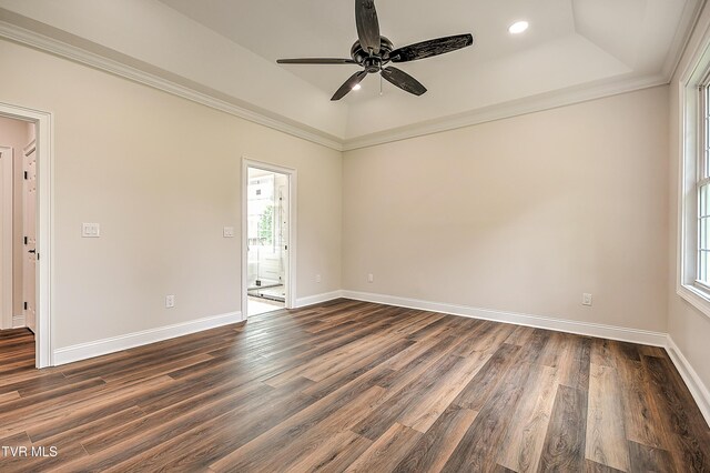 302 Charlton Ct, Bluff City, TN 37618 - unfurnished room featuring dark wood-style floors, healthy amount of natural light, ceiling fan, baseboards, and recessed lighting