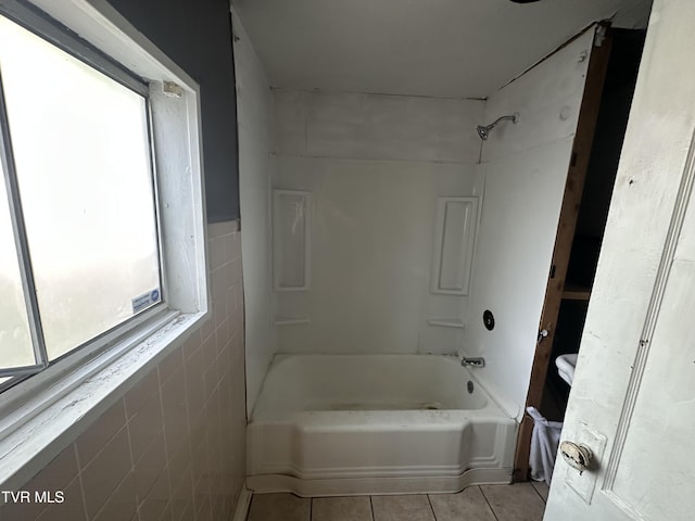 276 Spurgeon Ln, Bristol, VA 24201 - full bath featuring tile patterned floors, bathtub / shower combination, and tile walls