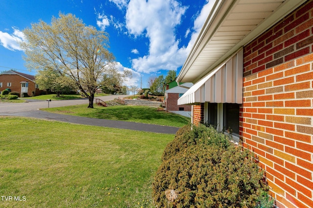 173 Keller Ln, Marion, VA 24354 - view of green lawn