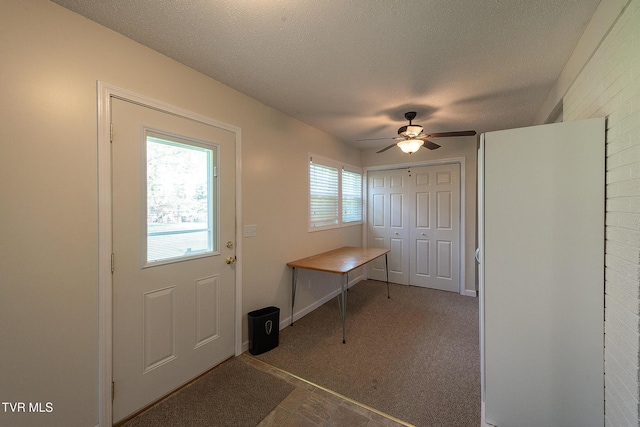 173 Keller Ln, Marion, VA 24354 - entryway featuring ceiling fan and a textured ceiling