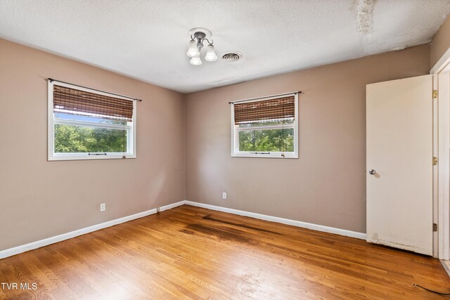 1405 Brentwood Dr, Greeneville, TN 37743 - photo 15