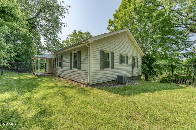 240 Watson Rd, Bristol, TN 37620 - view of home's exterior featuring a gate and central AC