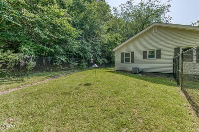 240 Watson Rd, Bristol, TN 37620 - view of yard featuring central AC unit