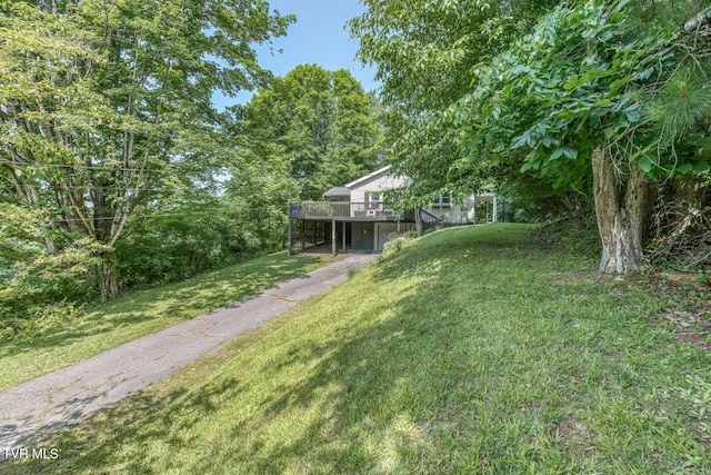 240 Watson Rd, Bristol, TN 37620 - view of grassy yard with a deck