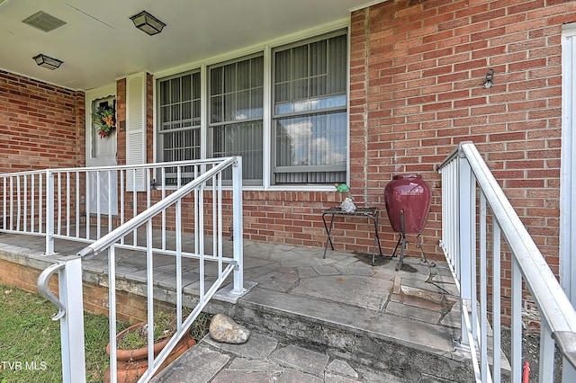 509 9th St, Erwin, TN 37650 - view of patio