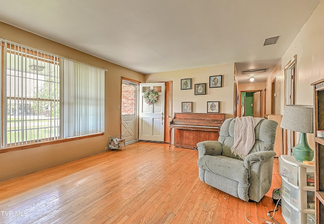 509 9th St, Erwin, TN 37650 - sitting room featuring wood finished floors