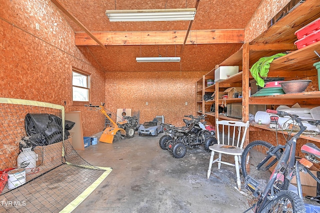 509 9th St, Erwin, TN 37650 - storage room featuring a garage