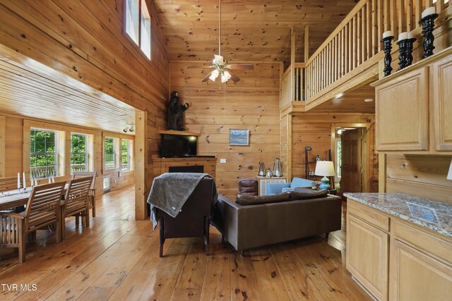 2210 Norris Rd, Butler, TN 37640 - photo 9