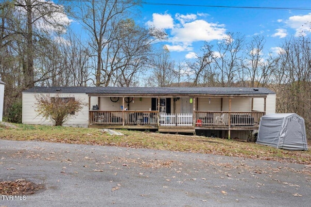 228 Ernie Dr, Kingsport, TN 37660 - photo 2