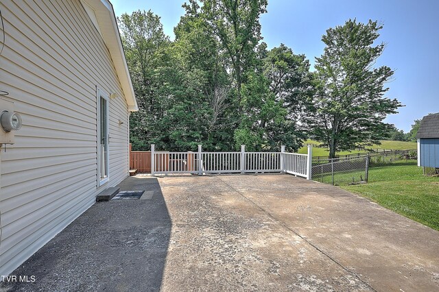 19577 Greenbriar Dr, Bristol, VA 24202 - photo 44