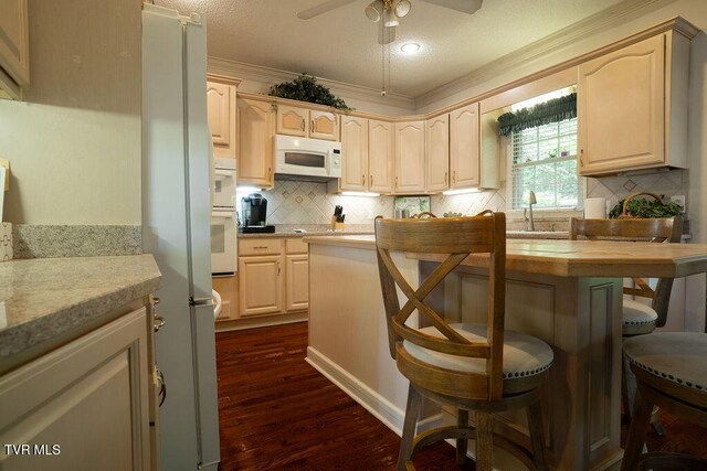 204 Shadowood Dr, Johnson City, TN 37604 - photo 17