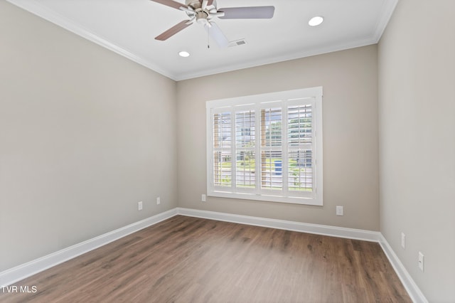 957 Riddle Rdg, Jonesborough, TN 37659 - spare room featuring wood finished floors, crown molding, baseboards, ceiling fan, and recessed lighting