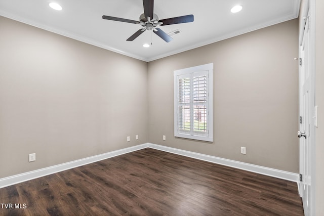 957 Riddle Rdg, Jonesborough, TN 37659 - spare room featuring a ceiling fan, baseboards, dark wood-type flooring, recessed lighting, and ornamental molding