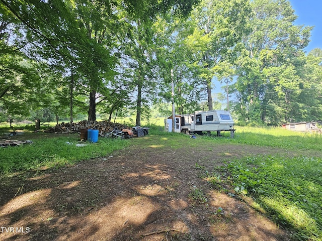 166 Dyer Rd, Roan Mountain, TN 37687