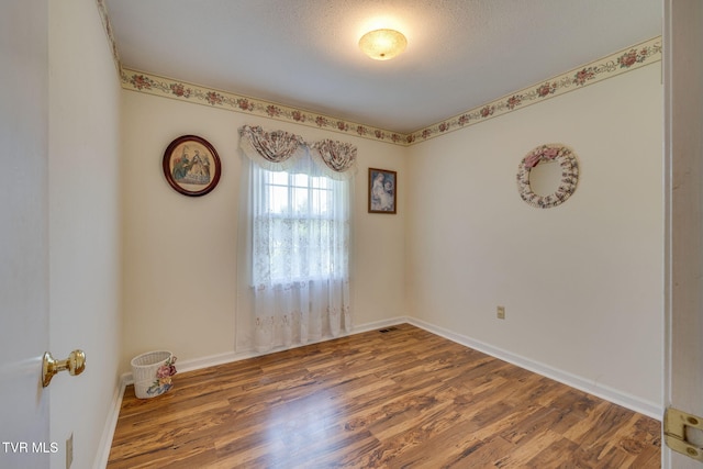 396 High Cir, Bristol, TN 37620 - empty room with wood finished floors