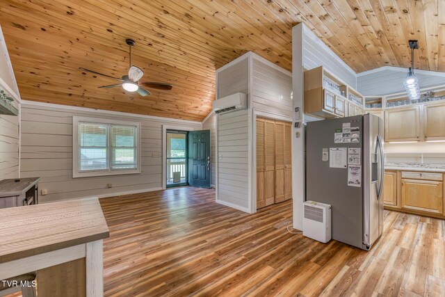 1761 Pine Orchard Rd, Butler, TN 37640 - photo 14