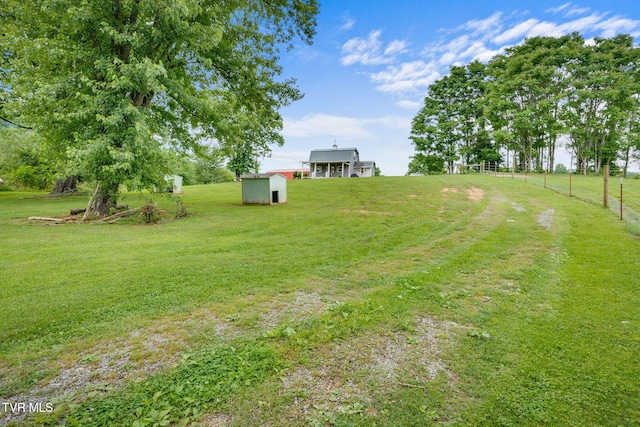 935 Adams Ln, Mooresburg, TN 37811 - photo 2