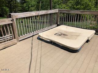 218 SE Apple Dr, Wise, VA 24293