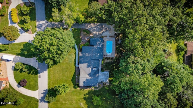 421 High Ridge Rd, Kingsport, TN 37660 - bird's eye view of a pool