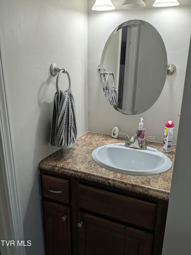 1319 5th St, Bristol, TN 37620 - bathroom featuring vanity