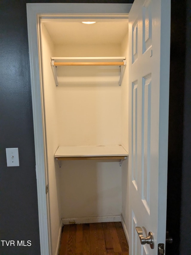 1319 5th St, Bristol, TN 37620 - view of closet
