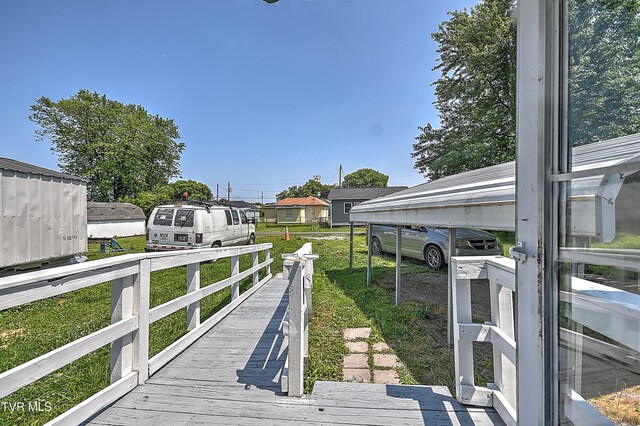 1725 Highland St, Kingsport, TN 37664 - dock with a lawn