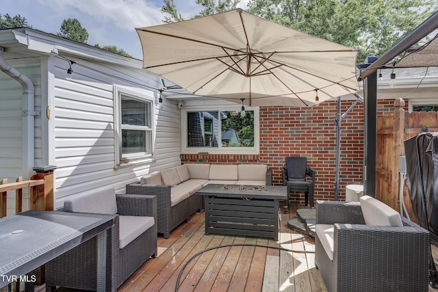 175 Shenandoah Dr, Johnson City, TN 37601 - wooden terrace featuring an outdoor living space with a fire pit