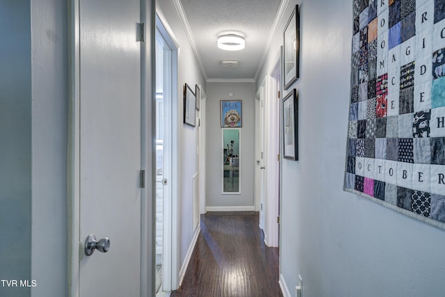 175 Shenandoah Dr, Johnson City, TN 37601 - hallway with dark wood-style floors, crown molding, and a textured ceiling