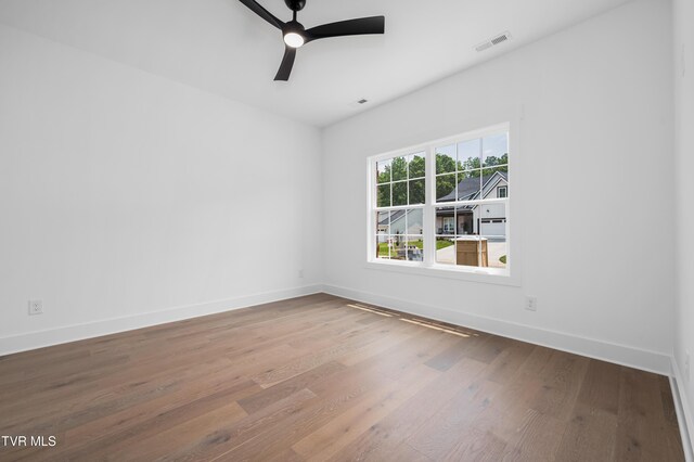 272 Winston Pl, Johnson City, TN 37615 - photo 9