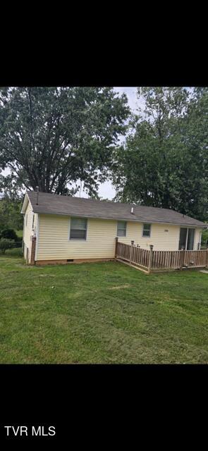 15266 Spring Valley Rd, Abingdon, VA 24210 - back of property with a yard and a deck