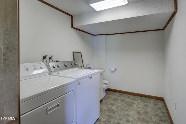 296 Redstone Dr, Bluff City, TN 37618 - washroom featuring independent washer and dryer and baseboards