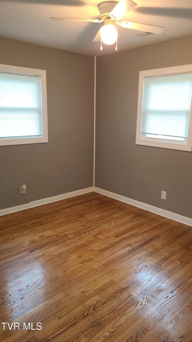 1315 Lowe St, Elizabethton, TN 37643 - photo 9