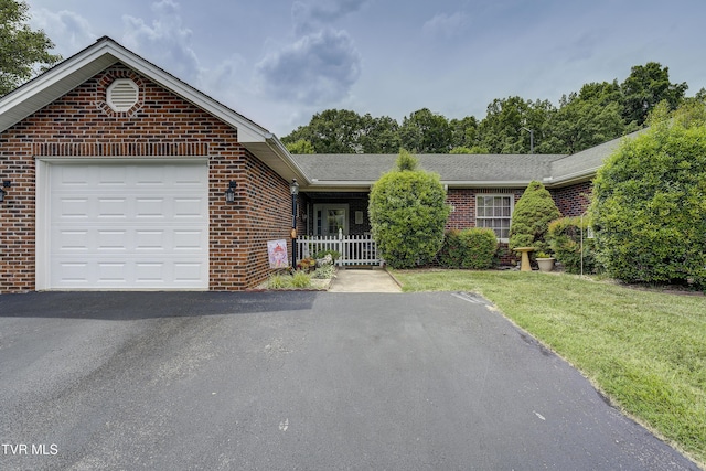 1905 Knob Creek Rd Unit 11, Johnson City, TN 37604 - single story home featuring brick siding, driveway, a front lawn, and an attached garage