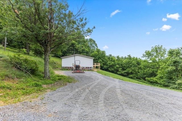 14450 Rattle Creek Rd, Abingdon, VA 24210 - garage featuring driveway