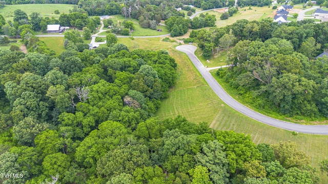 000 Meadowcrest Ln, Dandridge, TN 37725