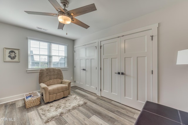 85 Slonaker Cir, Jonesborough, TN 37659 - living area featuring ceiling fan, light wood-style flooring, and baseboards