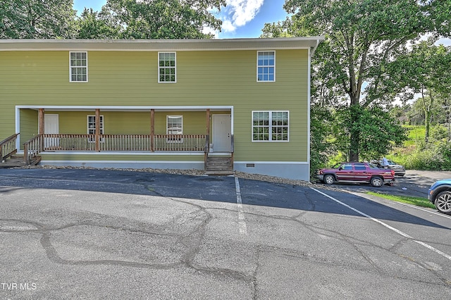 660 S Jena Beth Dr Unit 1, Elizabethton, TN 37643 - view of front facade featuring a porch and crawl space
